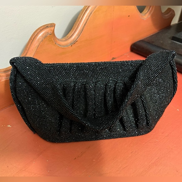 Gorgeous vintage beaded black purse handbag quality made squeeze frame stunning! - Picture 5 of 11
